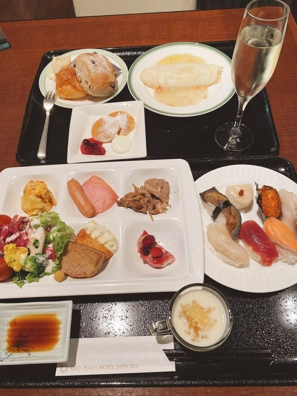 ホテルの朝食ビュッフェ
