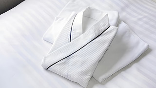 ベーシックセミダブルルーム, 喫煙可