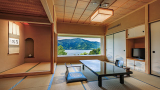 芦ノ湖を一望する湖畔 プライベート温泉ルーム 禁煙