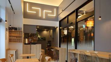 朝食スペース / 8