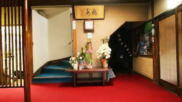 内部エントランス / 2