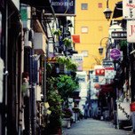 ディープな東京徘徊。新宿ゴールデン街をはしご酒
