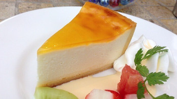 「パスティチュリア・デリチュース  箕面本店」料理 1050866 チーズケーキ