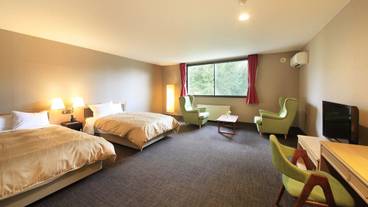 ゆとりろ軽井沢ホテル（ユトリロカルイザワホテル） / 1