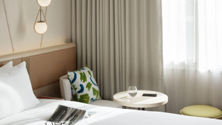 スタンダードクイーン 禁煙