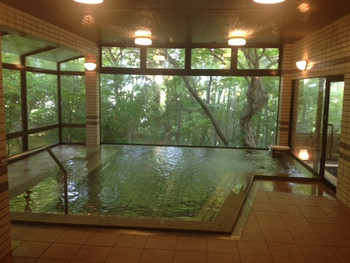 9.洗練された建築、豊かな自然、湯の癒しを五感で堪能「べにや無何有」4243269