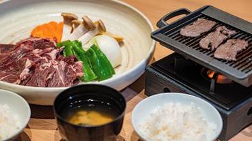食事・飲み物 / 7