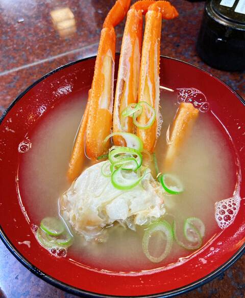 近江町市場寿しのカニ汁 / 3