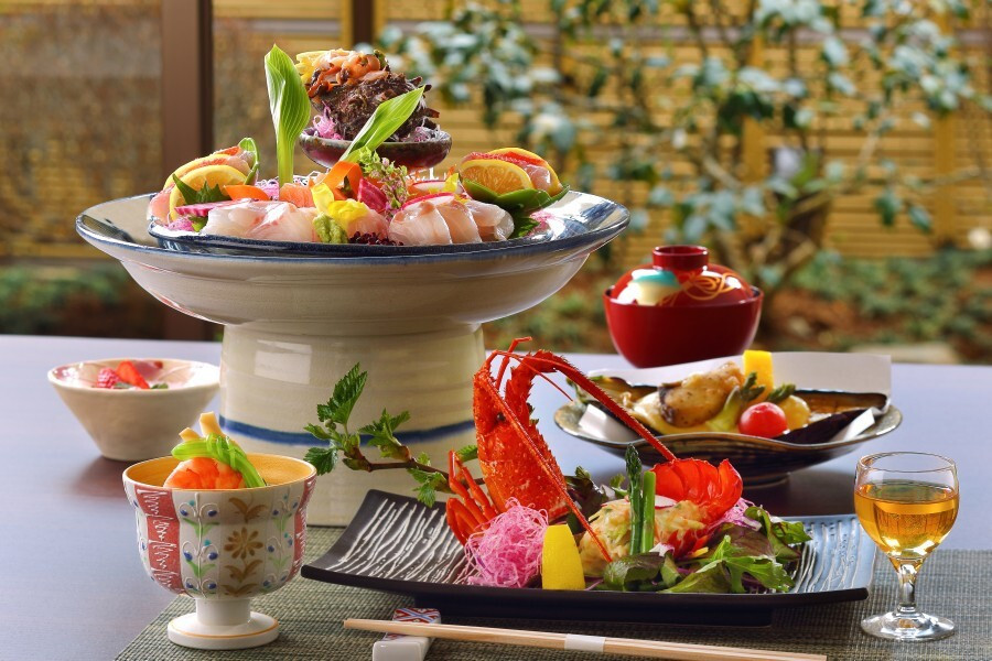 南房総 勝浦 翠海（ミナミボウソウ カツウラ スイカ） / 1