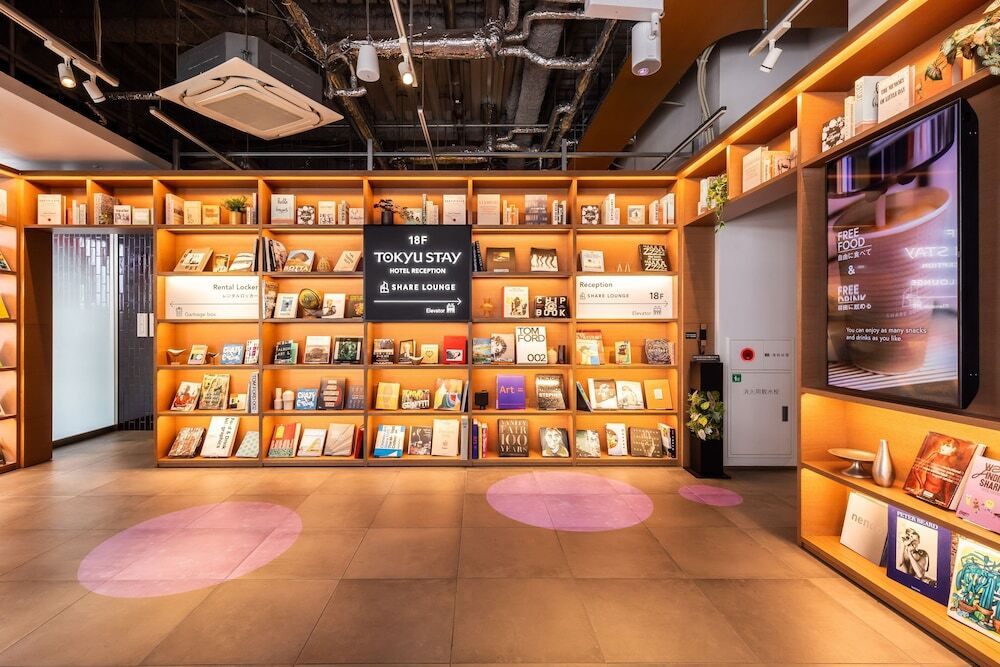 内部エントランス