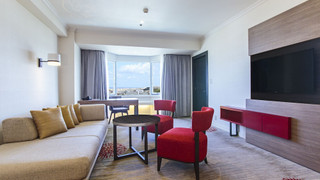 デラックススイート