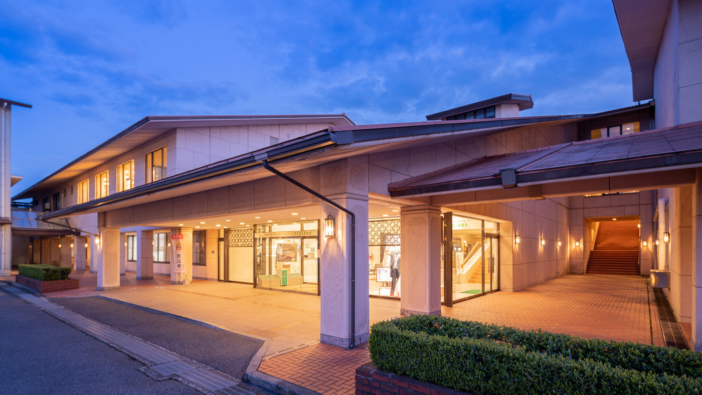 プールやキッズランド、温泉など、思い切り遊べるスポーツ＆リゾートホテル4059676