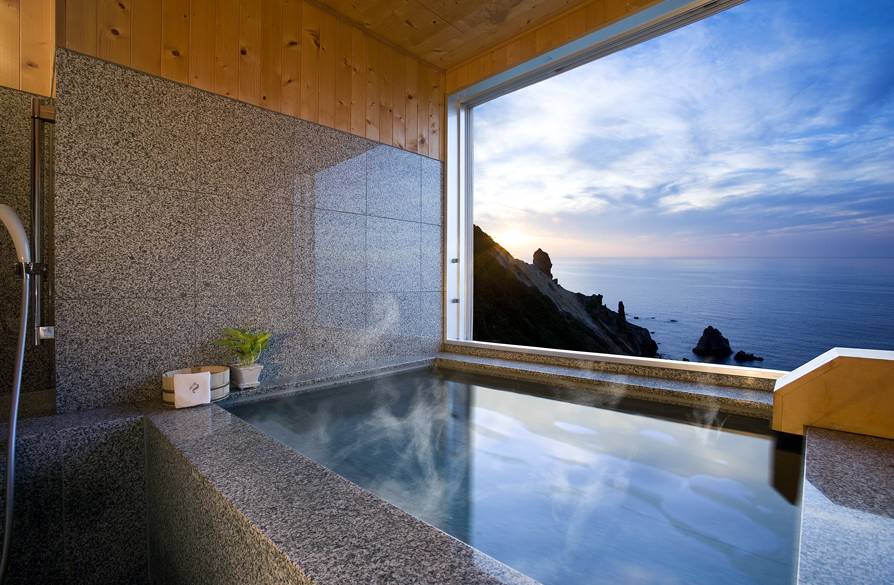 客室露天 一例 / 1