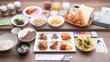 食事・飲み物 / 3