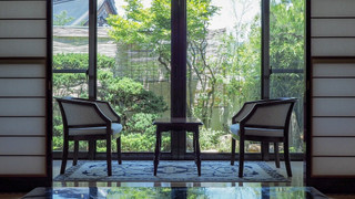 聚楽 中庭側 ベッド2台 + 布団6組(6歳以上のみ)