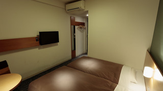 ハリウッド ツイン ルーム（喫煙）