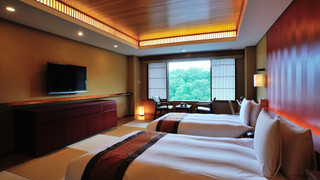 デラックス ツインルーム コートヤードビュー