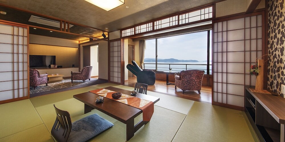 和歌の浦温泉 萬波 MANPA RESORT 日本スタイル4008130