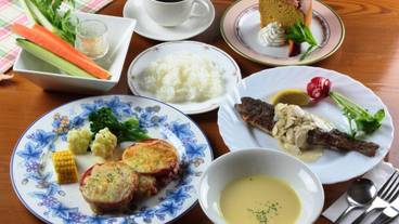 食事・飲み物 / 1