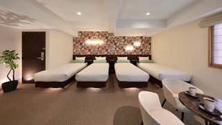 ファミリー 4 人部屋