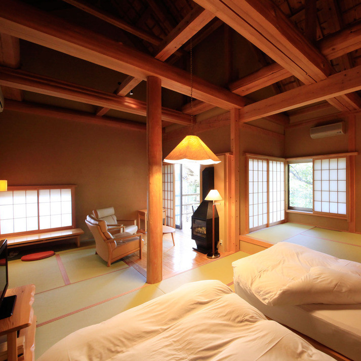 せせらぎを聴く 水あかり