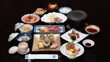 食事・飲み物 / 5