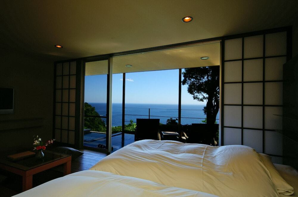 源泉と離れのお宿 月(ゲンセントハナレノオヤド ツキ) / 1