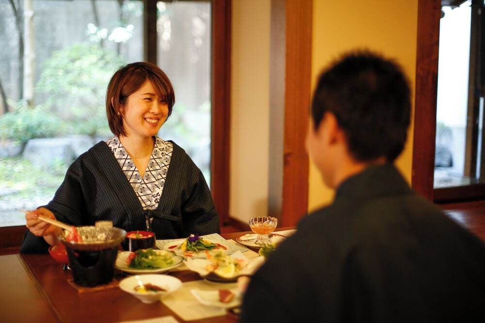 朝食