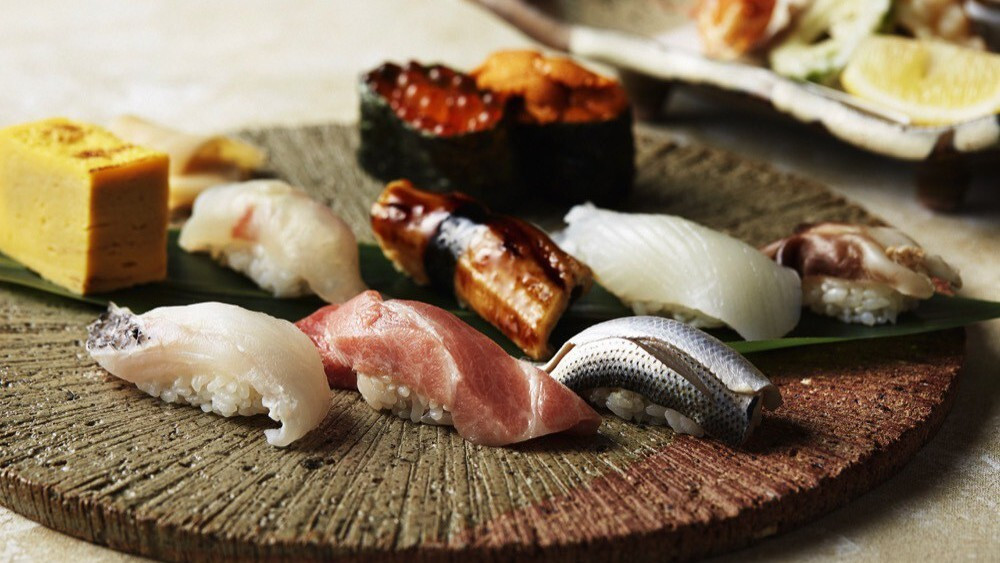 専用ラウンジで海をバックにアフタヌーンティー♪4235087