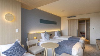 洋室スーペリアトリプル 禁煙