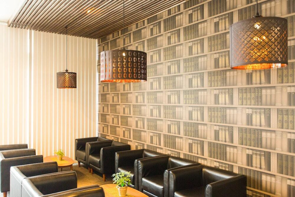 ロビー応接スペース