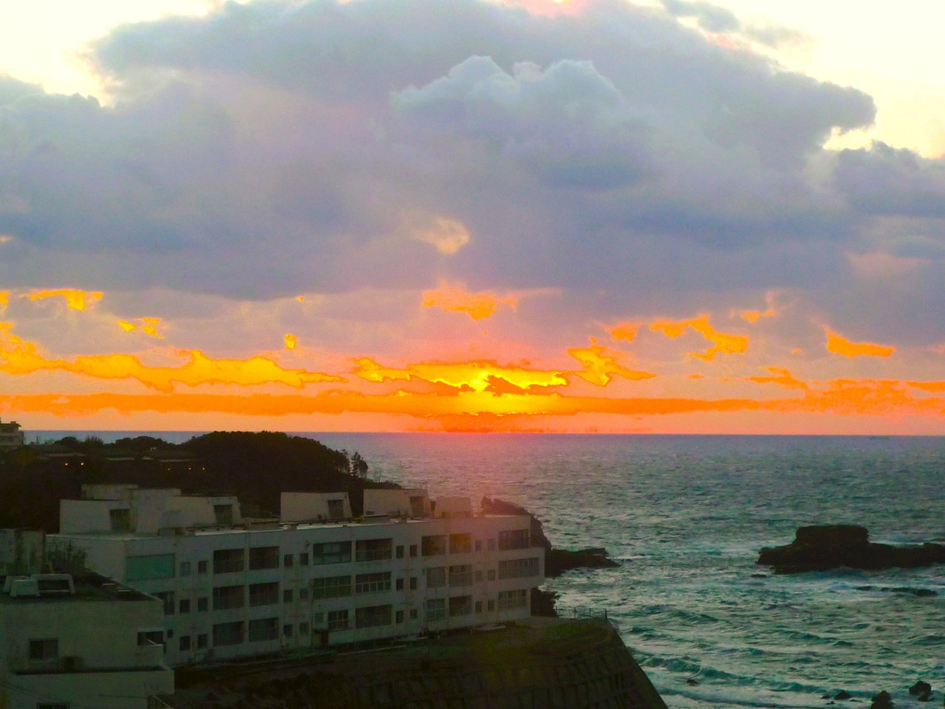 部屋からの夕日が眺望！