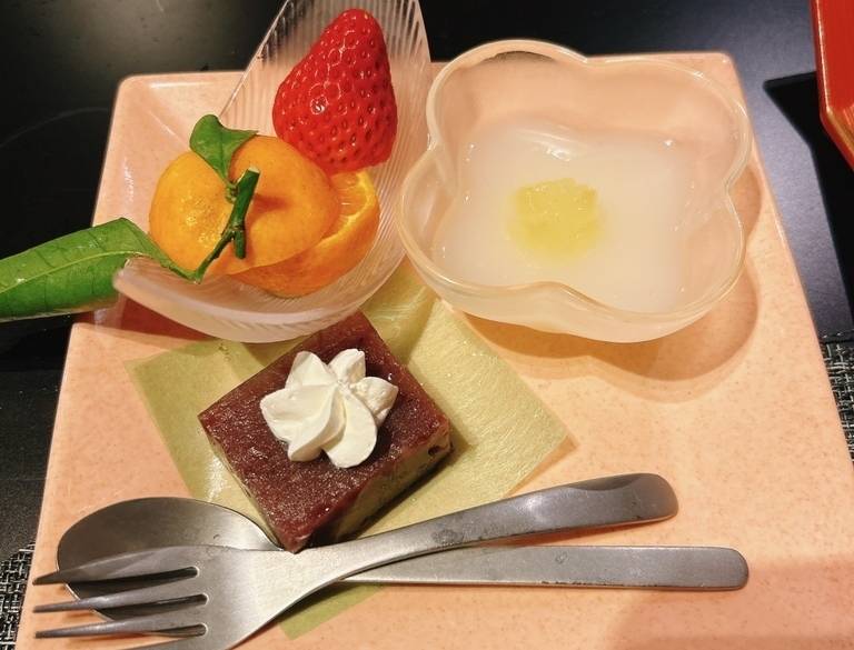 会席料理 デザート / 4