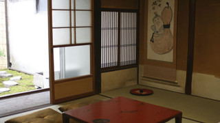 ギャラリー トリプルルーム 共用バスルーム