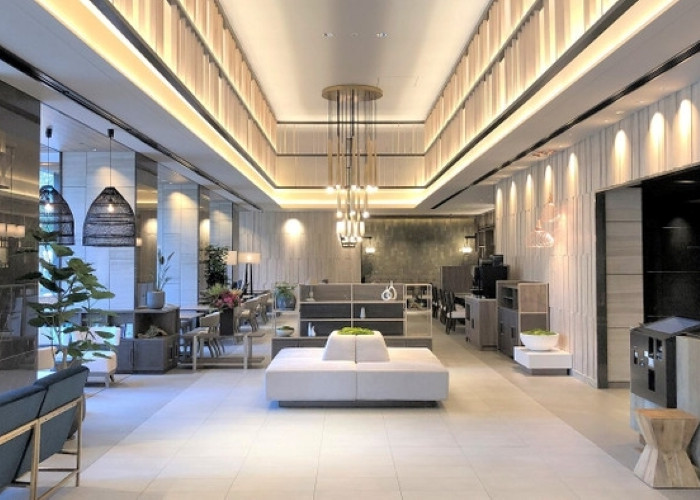 1階のレストランは、12:00～21:00までは1時間500円でコーヒーなどが飲み放題