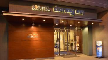 施設の入り口 / 22