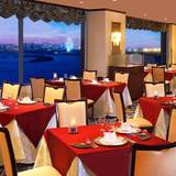 夜景を見ながらのディナー / 1