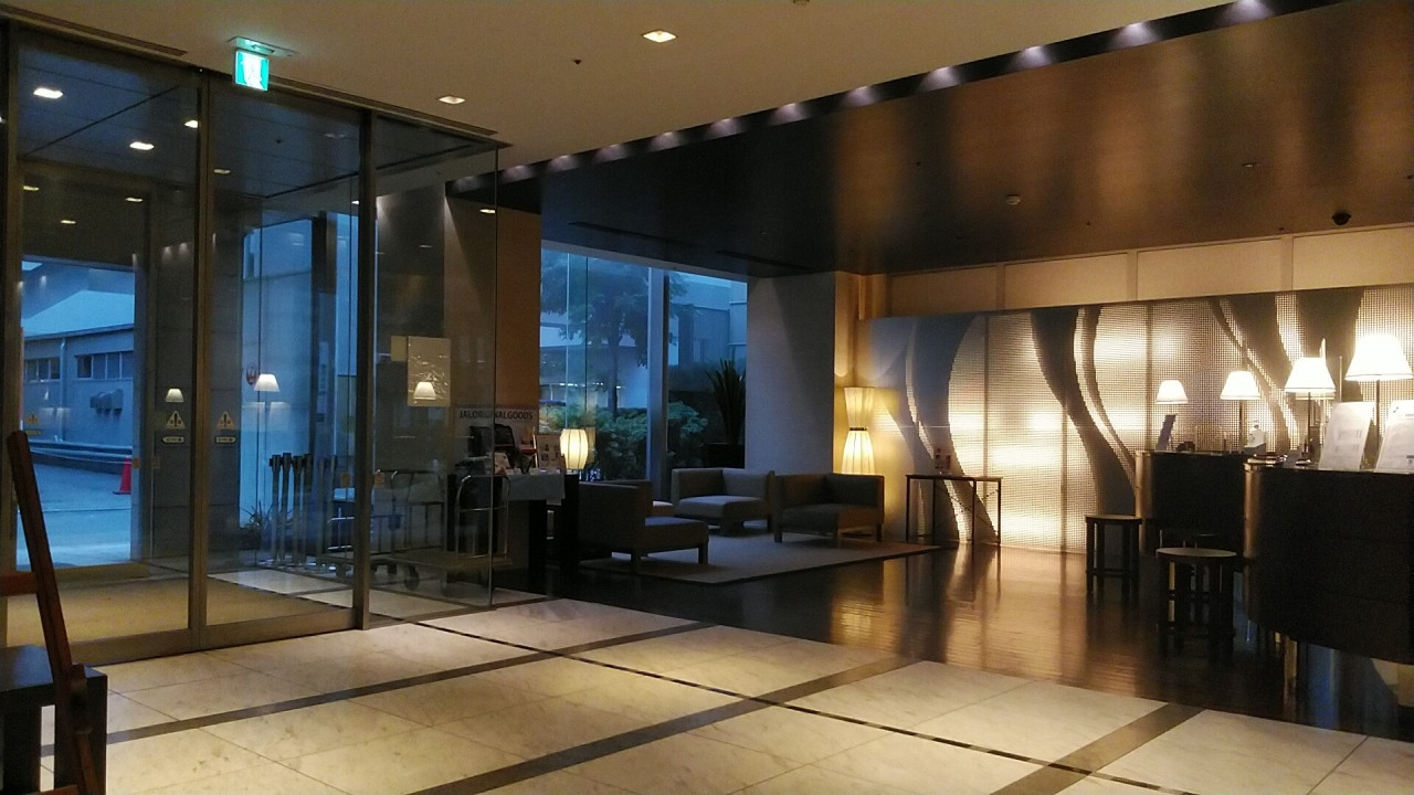 フロントロビー