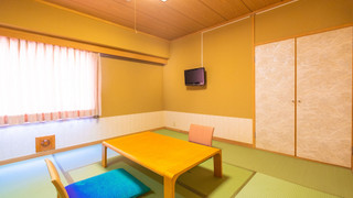 トラディショナル 4 人部屋 喫煙可