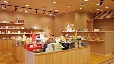 ギフト ショップ / 7