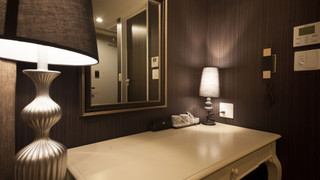 モデレート キングルーム 禁煙 (キングベッド1台)-別館 [大人3名様よりソファーベッドをご用意]