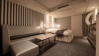 [禁煙] フレンチゴシック/デラックスダブル キングベッド 1 台