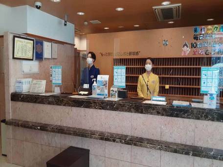 東横イン大阪谷四交差点 / 2