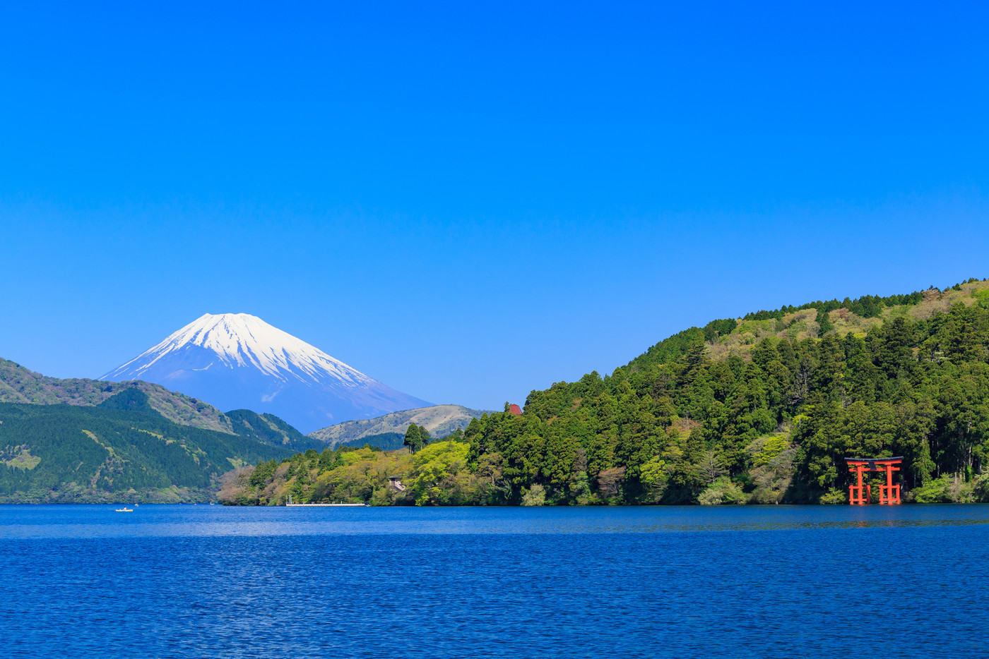 芦ノ湖からの富士山イメージ