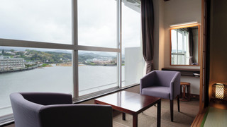 [リバービュー]モデレート和室10畳+広縁(38sqm)