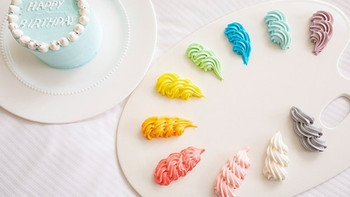 オシャレなバルーンアートと特製センイルケーキで推しの誕生を祝いましょ♡3655149