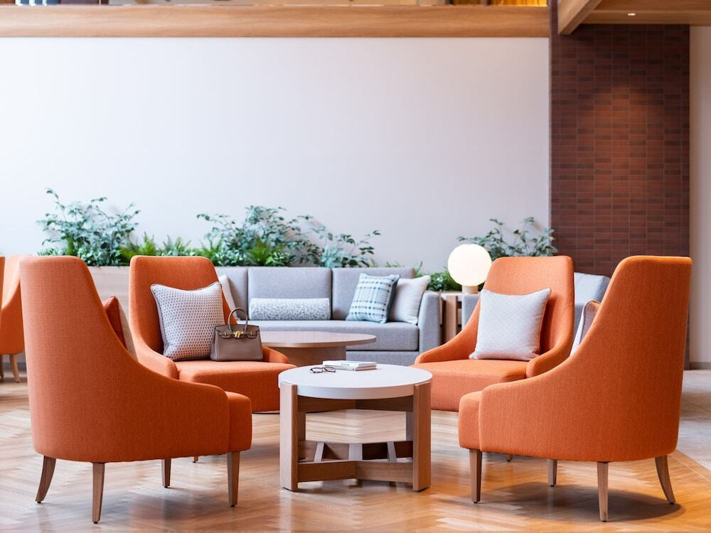 ロビーラウンジ