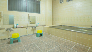 スタンダード ルーム 共用バスルーム (For 2 People)