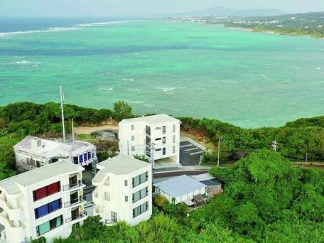 Chulax 沖縄読谷 デザイナーズコンドミニアムホテル / 3