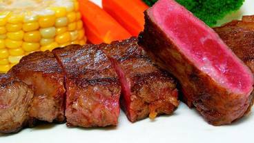 食事・飲み物 / 3